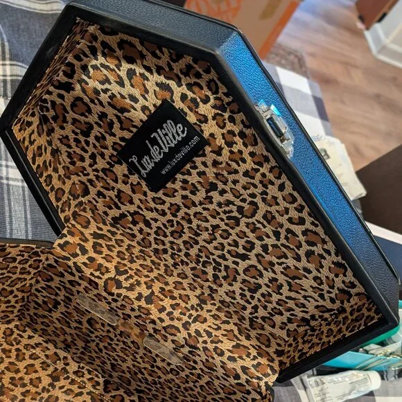 Lux de Ville | RARE! Matte Black Coffin Train Case | Retired - Picture 6 of 11